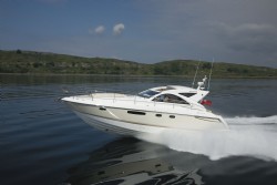 Featured image for Targabåge på Fairline 44