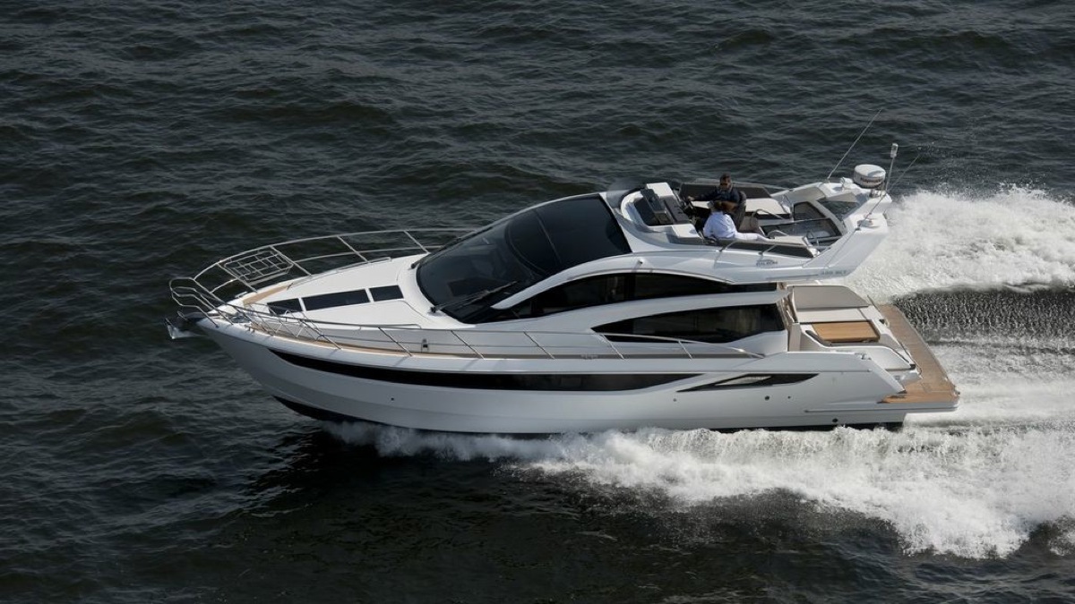 Featured image for Galeon 430 Sky - friskt polskt nytänk