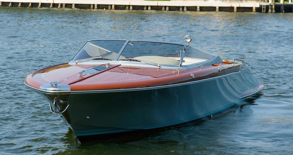 Featured image for Riva Aquariva Super – frosseri i italiensk design