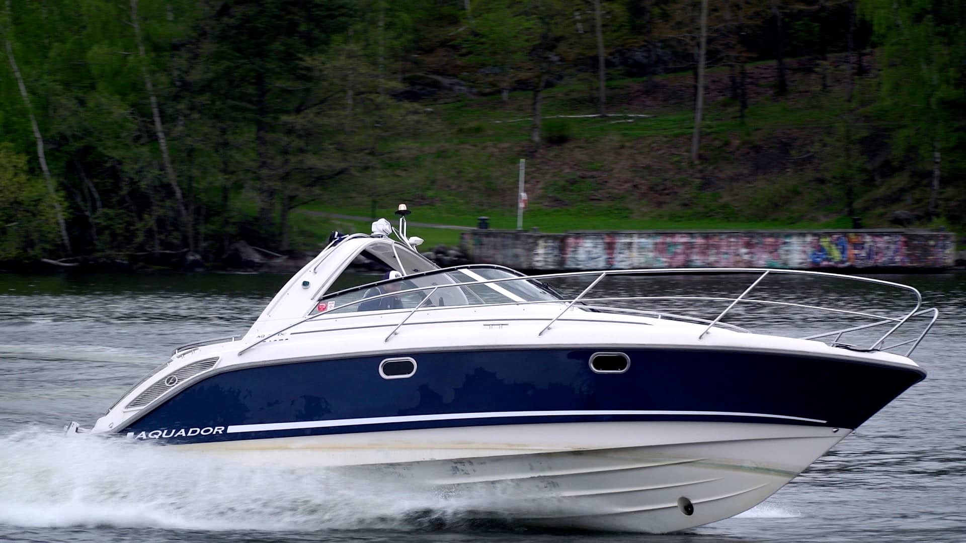 Aquador 28 DC – begagnad prestige till högt pris