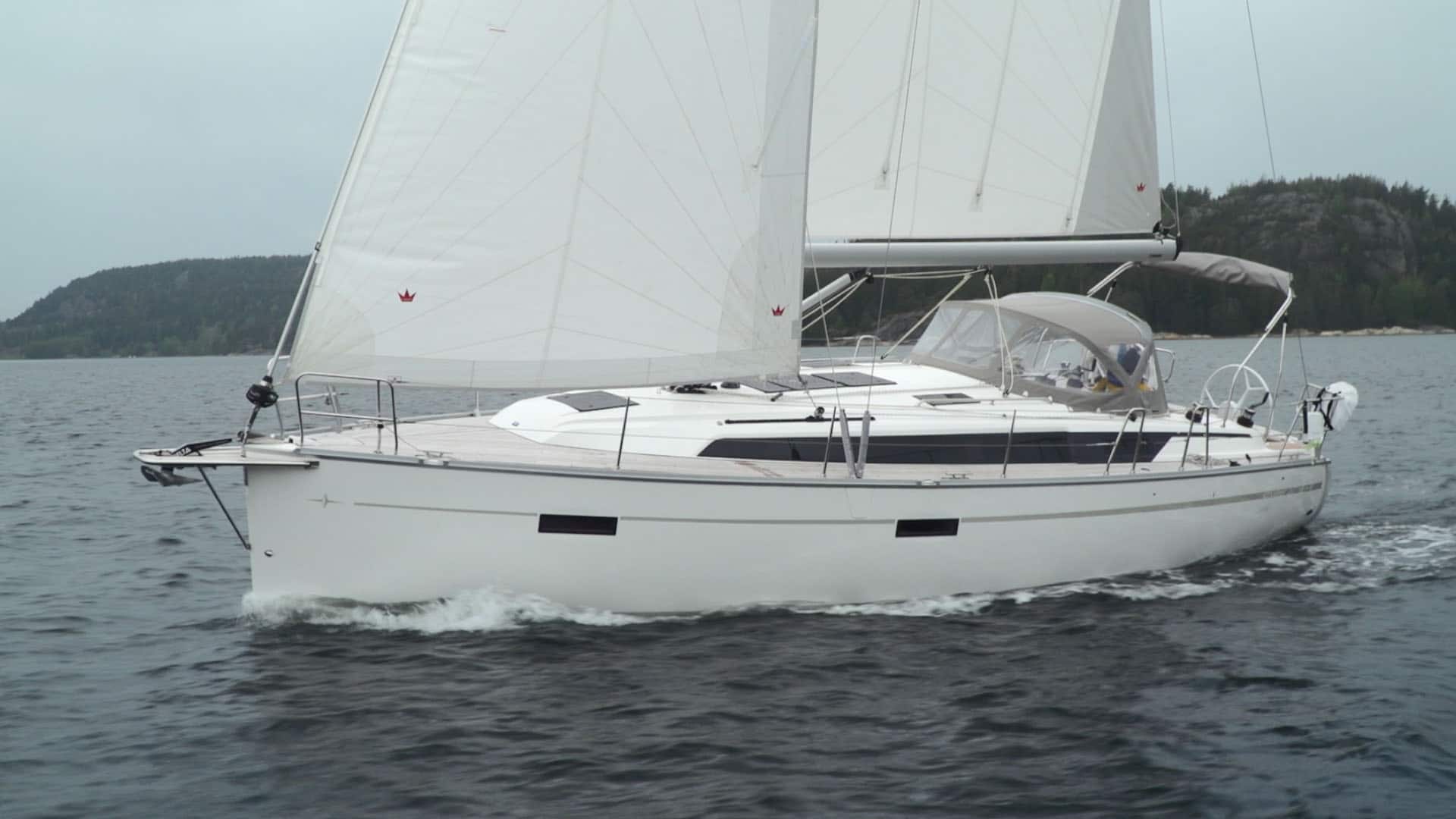 Bavaria 37 Cruiser – semesterkomfort framför speed