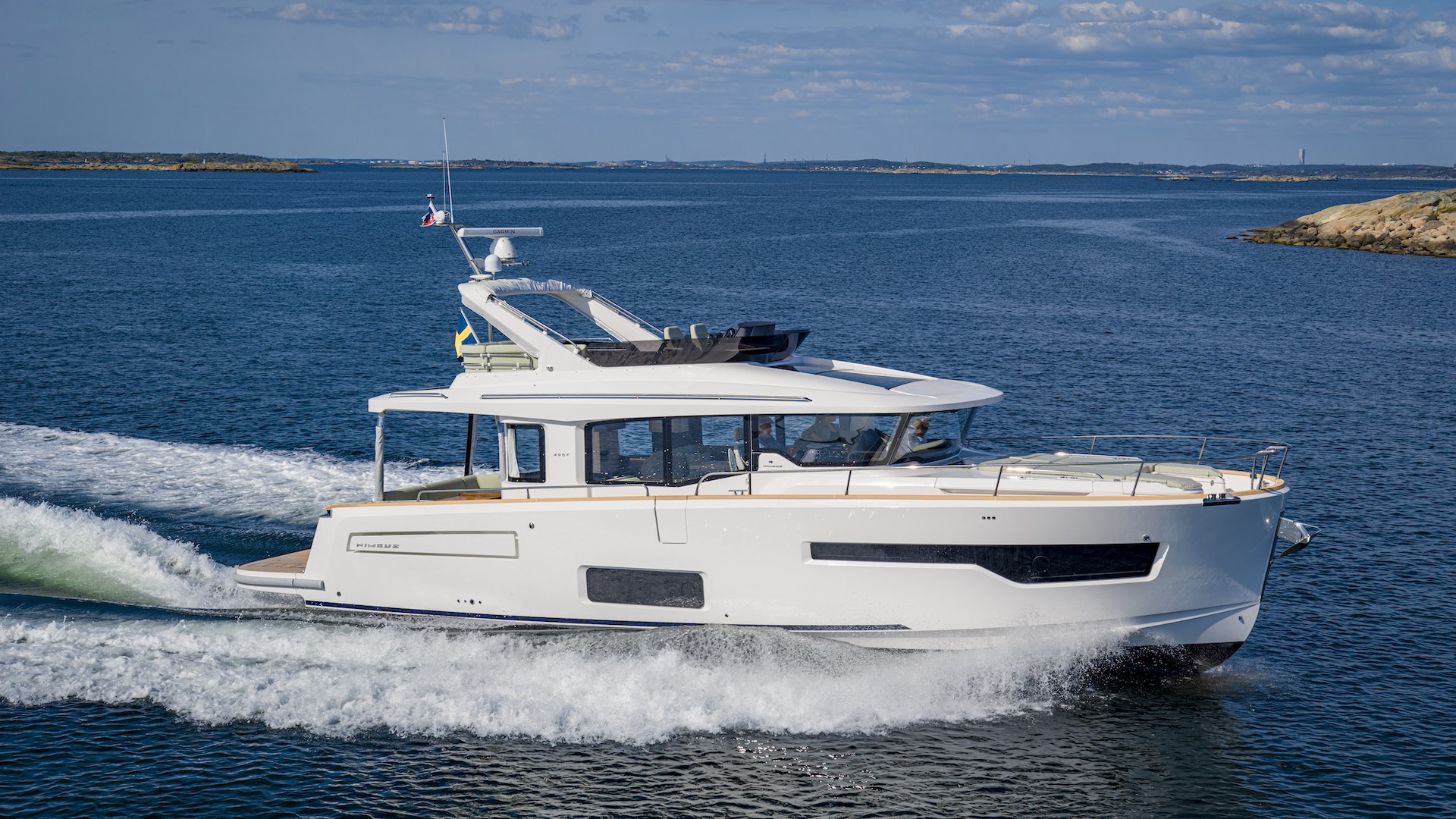 Featured image for Nimbus 495 Flybridge – störst bäst och vackrast hittills